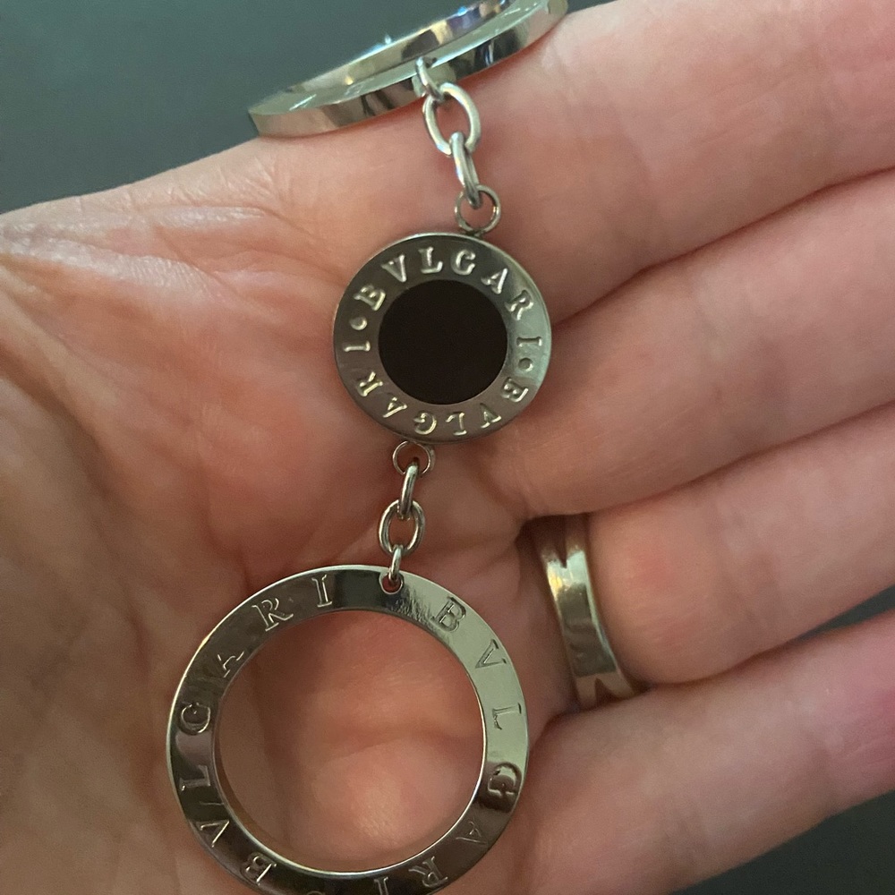 COPY - Designer Inspired Circle Bracelet - Picture 4 of 4